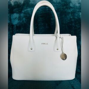 FURLA Linda White Pebble Leather Tote
